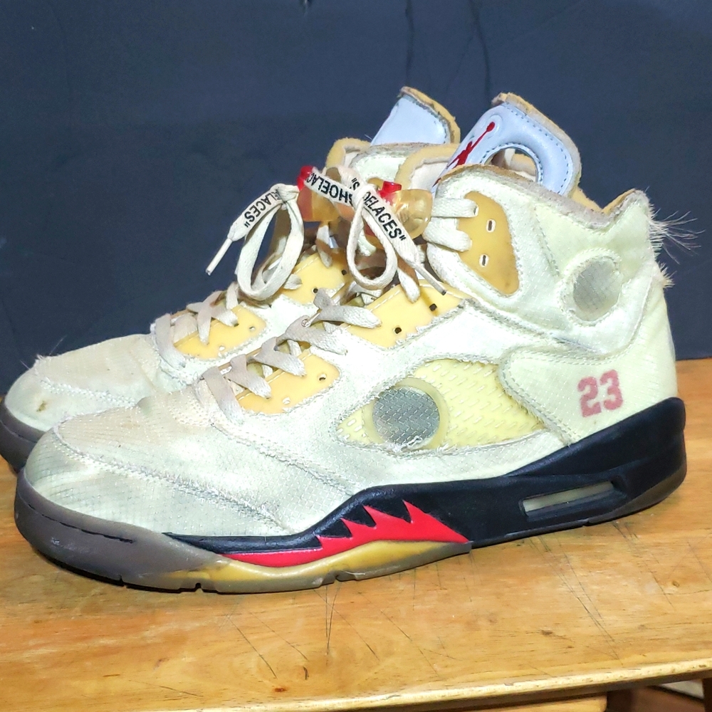 JORDAN 5 RETRO Off-White Sail